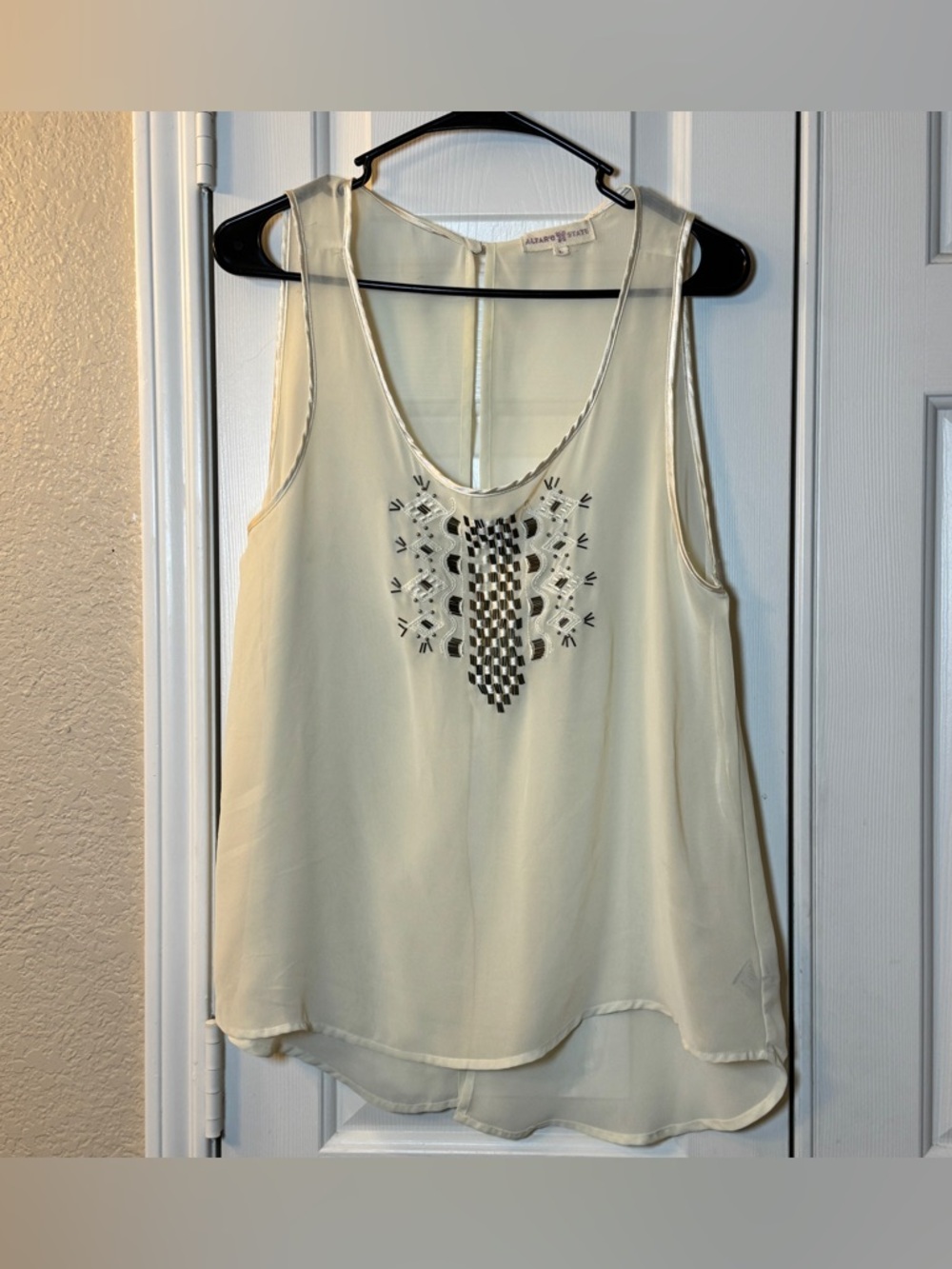 Altar'd State Women's L Ivory Sleeveless Top with Inset Lace & Bead Embroidery